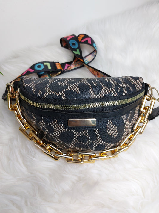 Small Crossbody Shoulder Bag for Women - Leopard Black